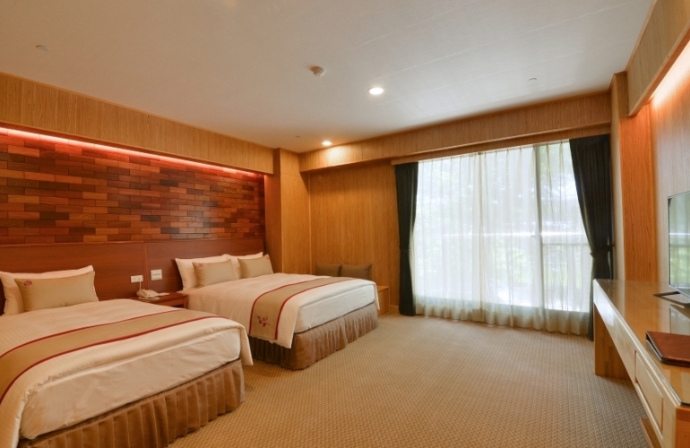 Qingsong Quad Room